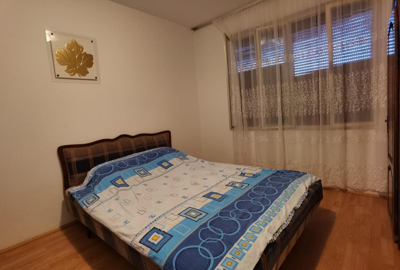 Nikolic Apartmani Bar Kültér fotó