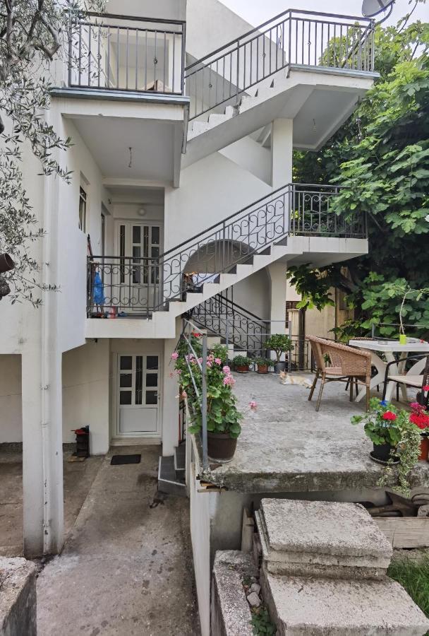Nikolic Apartmani Bar Kültér fotó