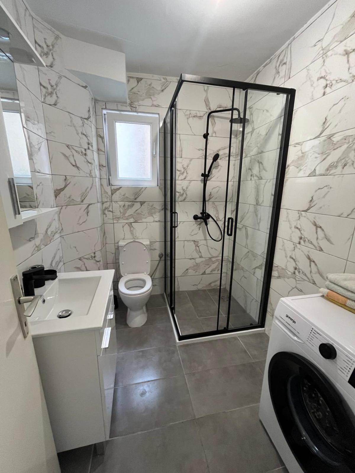 Nikolic Apartmani Bar Kültér fotó